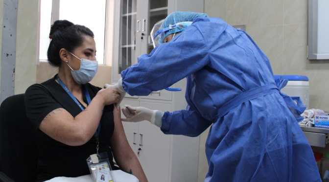 PLAN VACUNARSE LLEGÓ  AL PERSONAL DE SALUD DE AMBATO, LATACUNGA, PUYO, TENA Y GALÁPAGOS