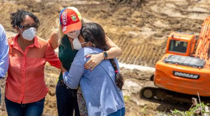 EL AGUA DE RIEGO LLEGA  A LOS AGRICULTORES DE PLAYAS