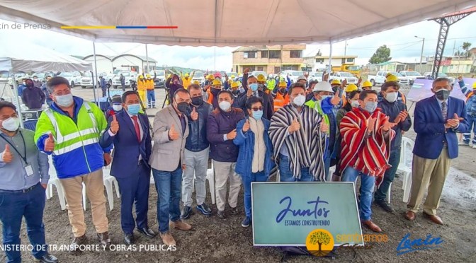 EL MINISTRO GABRIEL MARTÍNEZ ENTREGÓ LA AMPLIACIÓN A 4 CARRILES DEL TRAMO TUNTATACTO LA ANDALUZA, EN CHIMBORAZO