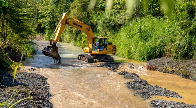 PERFECTA DEL GUAYAS DEMANDA DEL GOBIERNO LOS FONDOS DE LA PROVINCIA PARA  ATENDER LOS EFECTOS POR LAS INTENSAS LLUVIAS