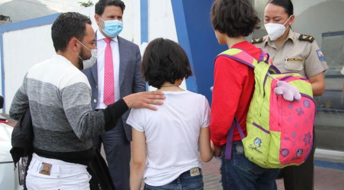 REENCUENTRO DE LAS HERMANAS OVIEDO CON SUS PADRES  SE ALCANZO GRACIAS AL TRABAJO DE INVESTIGACIÓN DE LA  POLICÍA NACIONAL