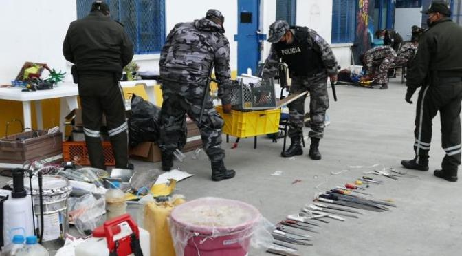 GOBIERNO DESPLIEGA MEGAOPERATIVO EN EL CENTRO DE PRIVACIÓN DE LIBERTAD DE COTOPAXI