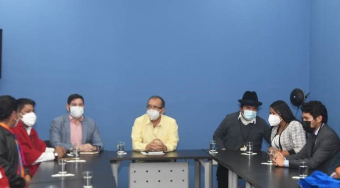 EL GOBIERNO NACIONAL ABRE ESPACIOS DE DIÁLOGO CON LA DIRIGENCIA INDÍGENA DE LA CONAIE, LEONIDAS IZA NO PARTICIPÓ EN EL ENCUENTRO