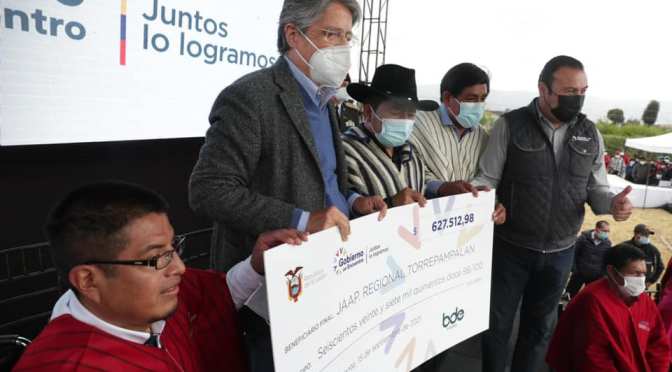 <strong>GOBIERNO ENTREGÓ EL FINANCIAMIENTO PARA PROYECTOS DE AGUA POTABLE Y ELECTRICIDAD EN CHIMBORAZO </strong><strong></strong>