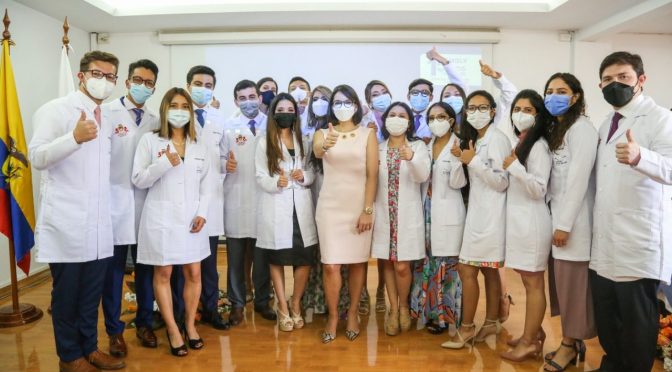 FINALIZA INTERNADO ROTATIVO DE ESTUDIANTES DE MEDICINA DE LA USFQ