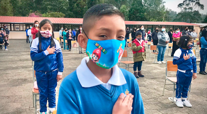 434 INSTITUCIONES EDUCATIVAS DEL RÉGIMEN SIERRA AMAZONÍA DE LA COORDINACIÓN ZONAL 2 EDUCACIÓN INICIARON EL NUEVO AÑO LECTIVO