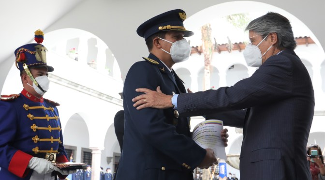 <strong>SERVIDORES DESTACADOS DE LA CASA MILITAR FUERON CONDECORADOS</strong>