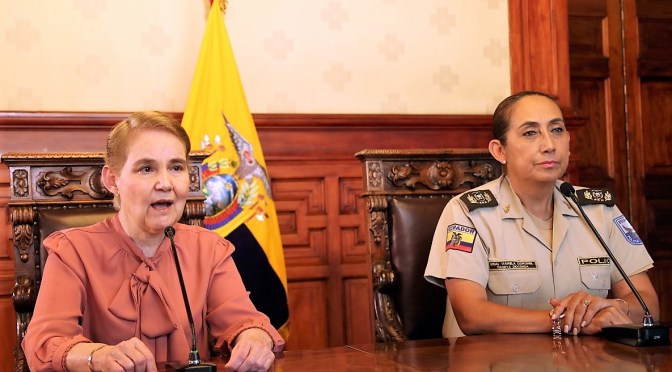 <strong>EL GOBIERNO NO DEJARÁ QUE EL CRIMEN ORGANIZADO TRANSNACIONAL CONTROLE LAS CÁRCELES DEL PAÍS</strong>