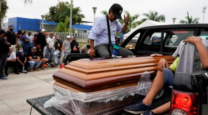 EL GOBIERNO COORDINA ATENCIÓN A FAMILIARES DE VÍCTIMAS DE LA PENITENCIARIA