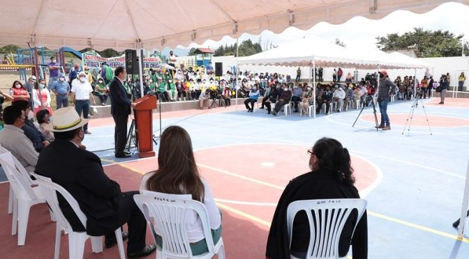 COMODATO PARA EL USO DE LA PISCINA Y PRIMERA FASE DEL PARQUE LA DELICIA