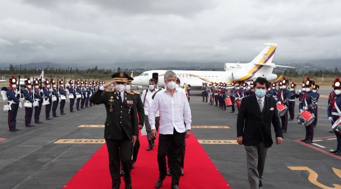 <strong>&nbsp;“LA IDEA ES QUE EL ECUADOR ABRA SU ECONOMÍA AL MUNDO PARA GENERAR INVERSIÓN Y EMPLEO” DICE LASSO</strong>