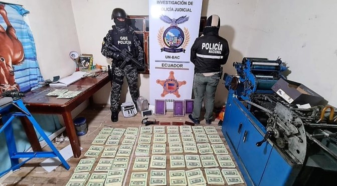 POLICÍA NACIONAL DESARTICULA FÁBRICA DE FALSIFICACIÓN DE DÓLARES