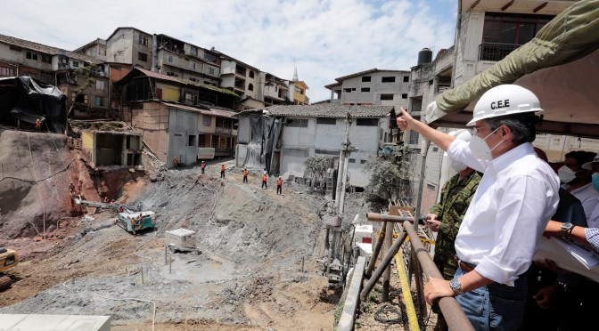 <strong>PRESIDENTE LASSO PASO REVISTA A LAS ACCIONES EN ZARUMA</strong>