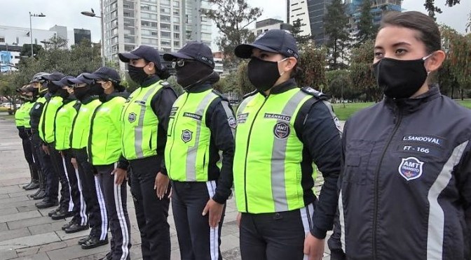 MÁS DE 750 MUJERES CUMPLEN FUNCIONES EN LA AGENCIA METROPOLITANA DE TRÁNSITO