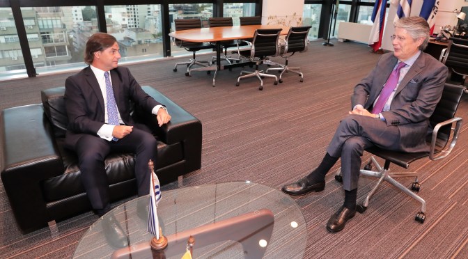 <strong>EL PRESIDENTE LASSO SE REUNIÓ CON LUIS LACALLE POU PRESIDENTE DE URUGUAY</strong>