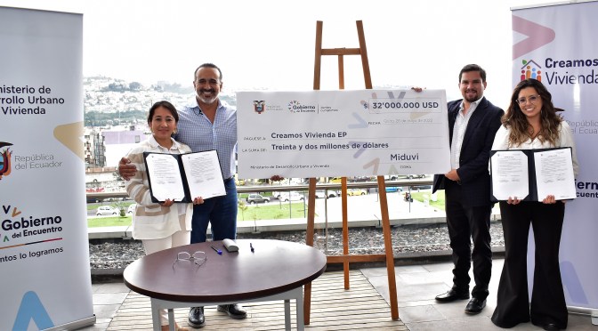 <strong>MIDUVI TRANSFIRIÓ RECURSOS PARA CONSTRUCCIÓN DE SOLUCIONES HABITACIONALES</strong>