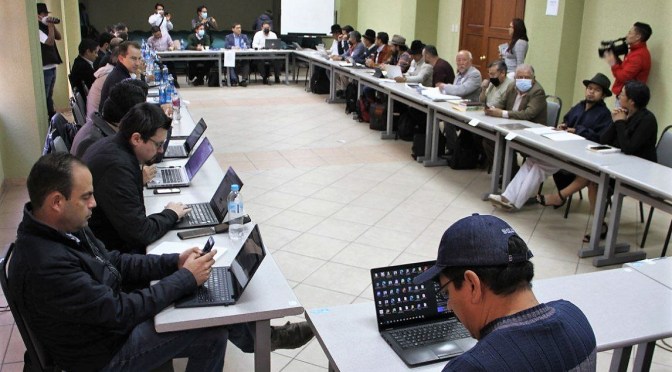 <strong>TERCERA JORNADA DE MESAS TEMÁTICAS AVANZA CON COINCIDENCIAS EN DELEGADOS</strong>