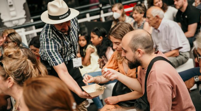 EL CHOCOLATE, LA GASTRONOMÍA Y LAS AVES DE ECUADOR FUERON ACLAMADAS EN REINO UNIDO
