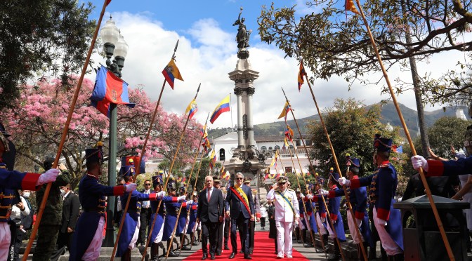 <strong>GALLARDÍA Y CIVISMO EN LA CONMEMORACIÓN DE LA GESTA LIBERTARIA DEL 10 DE AGOSTO</strong>