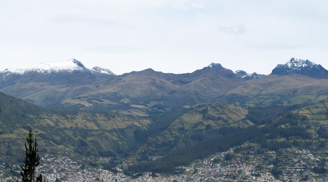 TRABAJO CONJUNTO PARA PROMOVER LA INNOVACIÓN Y EL USO DE TECNOLOGÍAS EN EL SECTOR TURÍSTICO