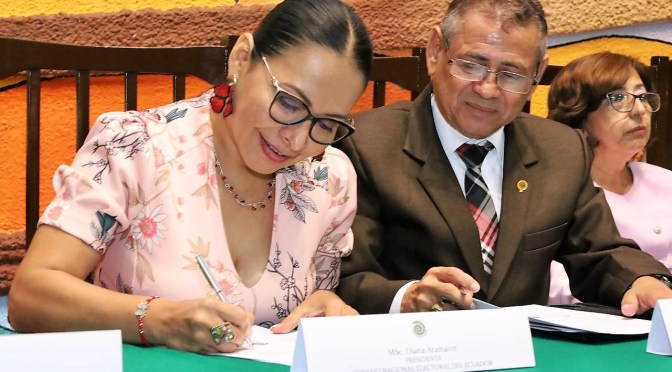 <strong>CNE FIRMÓ CONVENIO CON LA UNIVERSIDAD TÉCNICA DE BABAHOYO PARA ASISTENCIA TÉCNICA Y FORMACIÓN ACADÉMICA</strong>