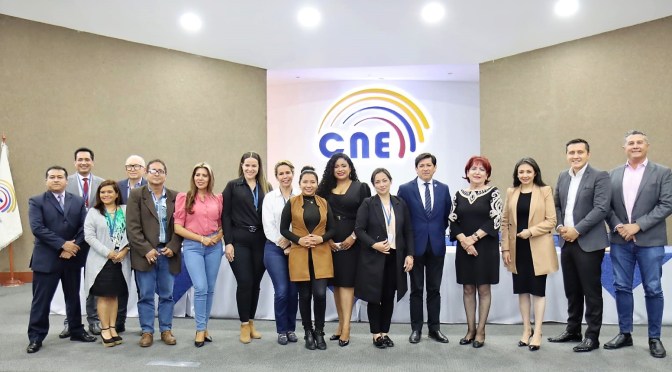 COMITÉ NACIONAL ENTREGÓ LAS PREGUNTAS A LOS 17 MODERADORES DE ECUADOR DEBATE 2023