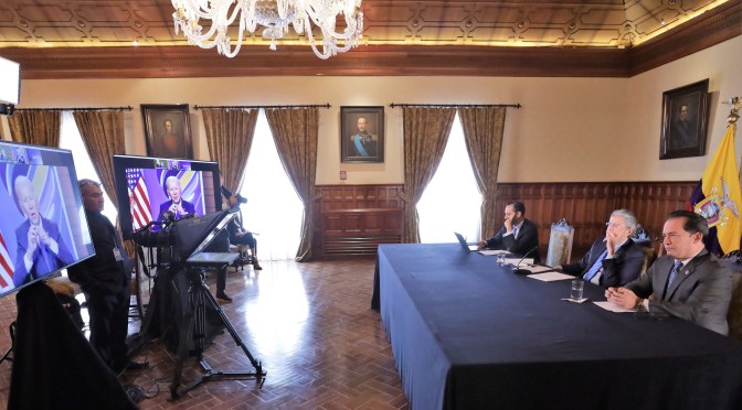 LA DEFENSA A LA DEMOCRACIA CONVOCÓ A LÍDERES MUNDIALES