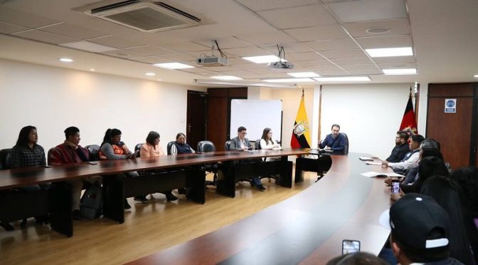 CON EL APOYO DE TODOS PONDREMOS EN ORDEN A QUITO