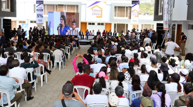 LA COOPERATIVA ATUNTAQUI SE SUMÓ AL PROGRAMA DEL CRÉDITO HIPOTECARIO 5 – 25 – 5 QUE IMPULSA EL GOBIERNO NACIONAL
