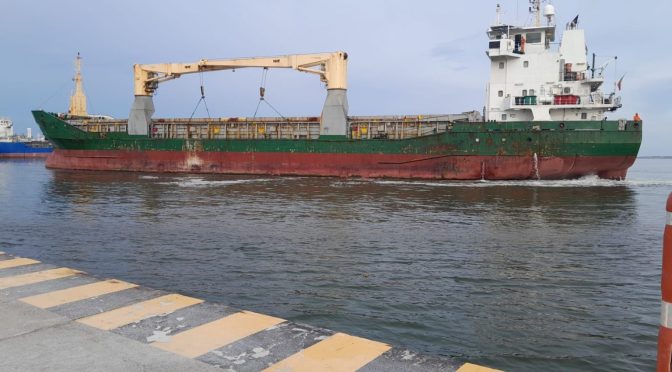 NAVÍO CIGNUS SE INCORPORA A LA FLOTA DE TRANSPORTE DE GALÁPAGOS