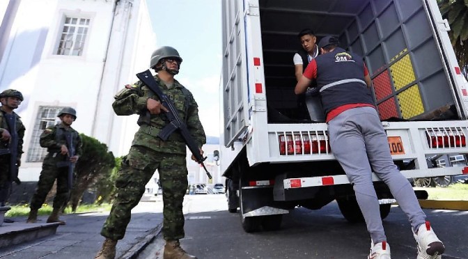 KITS ELECTORALES PARA LAS 24 DELEGACIONES VAN CON CUSTODIA DE FUERZAS ARMADAS Y MONITOREO PERMANENTE