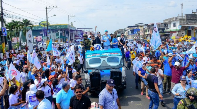 LUISA GONZÁLEZ RECORRIÓ SANTA LUCÍA EN LA PROVINCIA DEL GUAYAS