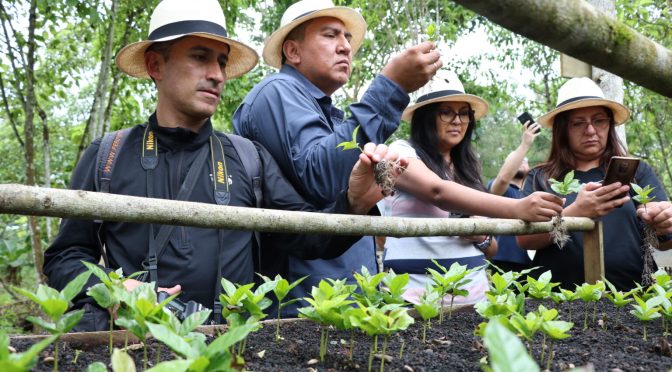 TURISMO SOSTENIBLE EN LA ZONA RURAL DE GALÁPAGOS