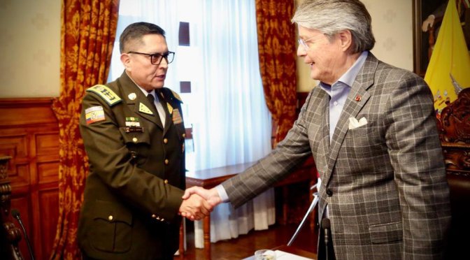 GENERAL CÉSAR ZAPATA ES EL NUEVO COMANDANTE GENERAL DE LA POLICÍA NACIONAL