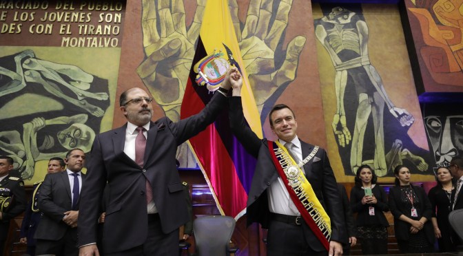 PRESIDENTE DANIEL NOBOA SE POSESIONÓ Y ASUMIÓ SUS FUNCIONES