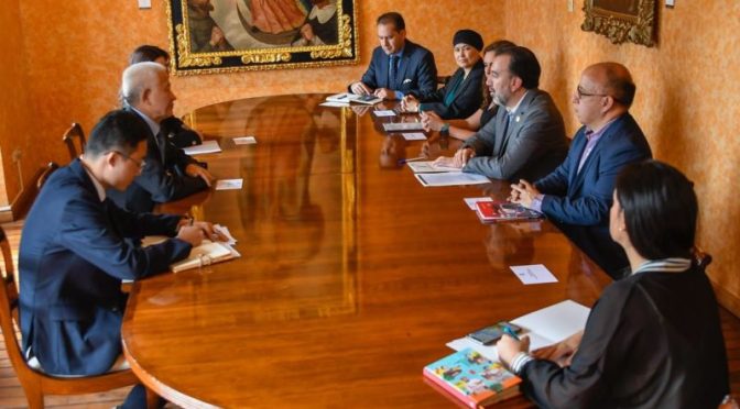 QUITO BUSCA PROMOCIONAR UN PORTAFOLIO DE INVERSIONES A CHINA