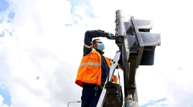 4.7 MILLONES DE DÓLARES PARA LA MODERNIZACIÓN DEL SISTEMA DE SEMAFORIZACIÓN EN QUITO