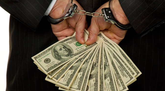 EXTINCIÓN DE DOMINIO DE LOS BIENES DE GRUPOS DE DELINCUENCIA ORGANIZADA NO REQUIERE DE SENTENCIA CONDENATORIA EJECUTORIADA PREVIA