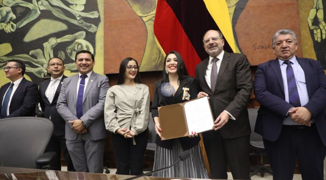 ASAMBLEA ENTREGÓ RECONOCIMIENTOS A PERSONAS DESTACADAS EN LA MÚSICA, ARTE, SERVICIO SOCIAL Y BOMBERIL