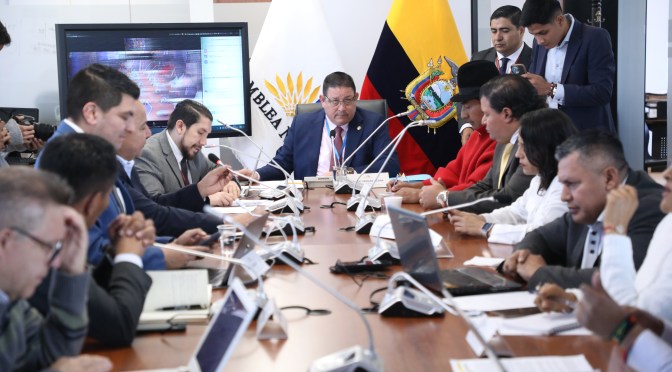 CONAIE Y OTRAS ORGANIZACIONES PRESENTARON OBSERVACIONES AL PROYECTO DE LEY DE RECURSOS HÍDRICOS