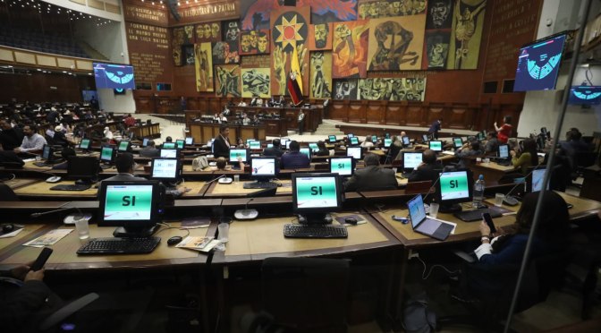 ASAMBLEA DECIDE NO CARGAR MÁS IMPUESTOS A LOS ECUATORIANOS