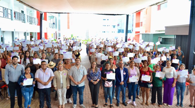 MIES PROMUEVE LA AUTONOMÍA ECONÓMICA DE MUJERES EMPRENDEDORAS DE DURÁN