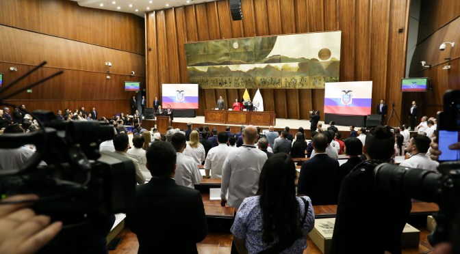 CHEFS ECUATIRANOS RECIBIERON UN RECONOCIMIENTO EN L ASAMBLEA NACIONAL EN EL DÍA DE LA GASTRONOMÍA, PRODUCTOS Y ALIMENTOS SALUDABLES