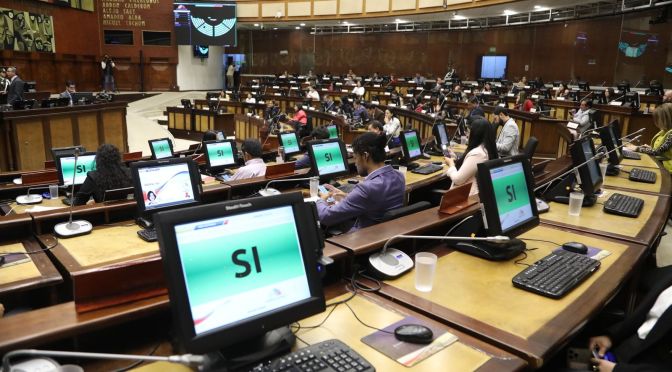 TRES LEYES VETADAS TOTALMENTE POR EL EJECUTIVO