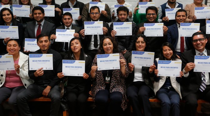 3.000 BECAS PARA LA FORMACIÓN DE DOCENTES DE EDUCACIÓN SUPERIOR EN EL IDIOMA INGLÉS