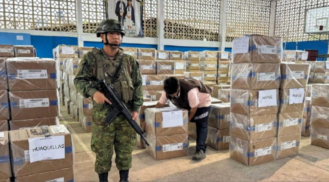 PAQUETES ELECTORALES YA SE ENCUENTRAN EN EL 100% DE RECINTOS DEL PAÍS