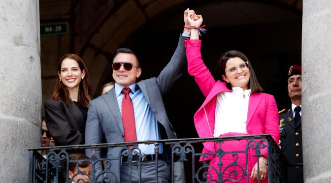 EL PRESIDENTE NOBOA “AQUÍ ESTAMOS PARA SERVIR, AQUÍ ESTAMOS PARA ENTREGARNOS AL PAÍS”