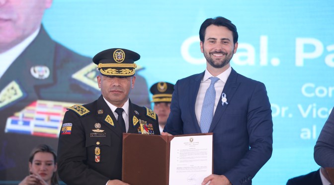 ASAMBLEA RINDIÓ HOMENAJE POR LOS 490 AÑOS DE FUNDACIÓN DE GUAYAQUIL