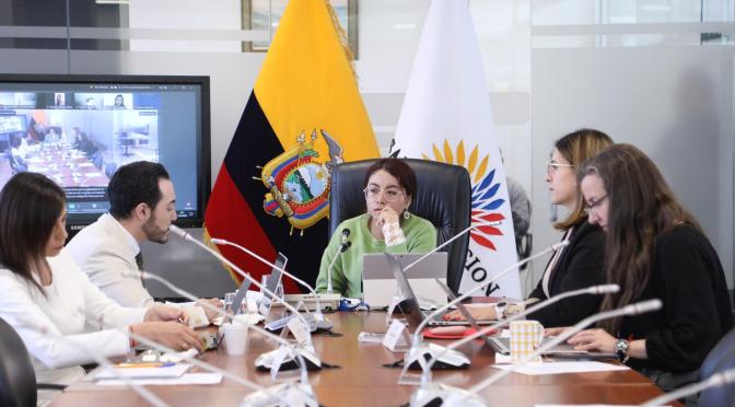 TRANSPARENCIA, PLAZOS Y SUBCONTRATACIÓN SON LAS OBSERVACIONES A LA REFORMA DE LA CONTRATACIÓN PÚBLICA