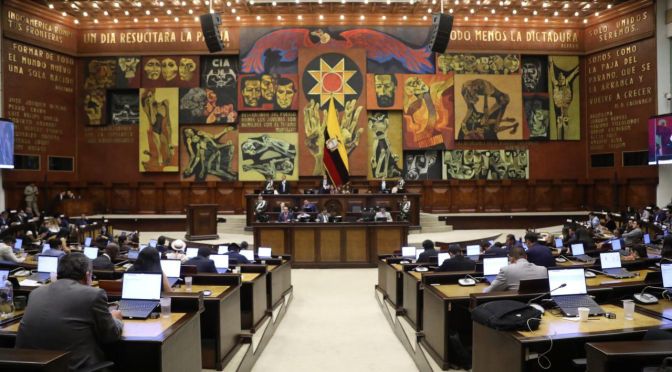 ASAMBLEA DEBATIÓ ENTREGA DE PENSIONES VITALICIAS A EXMANDATARIOS